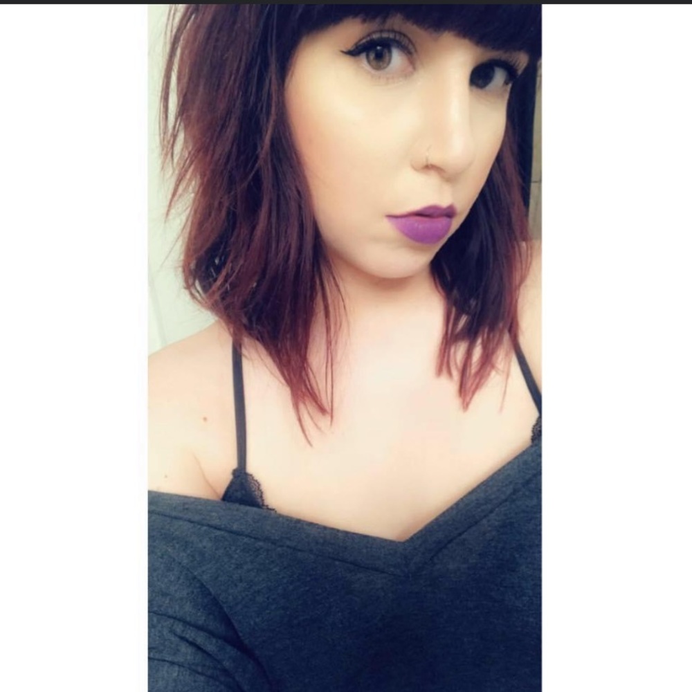 Meet your Posher, Alexandra